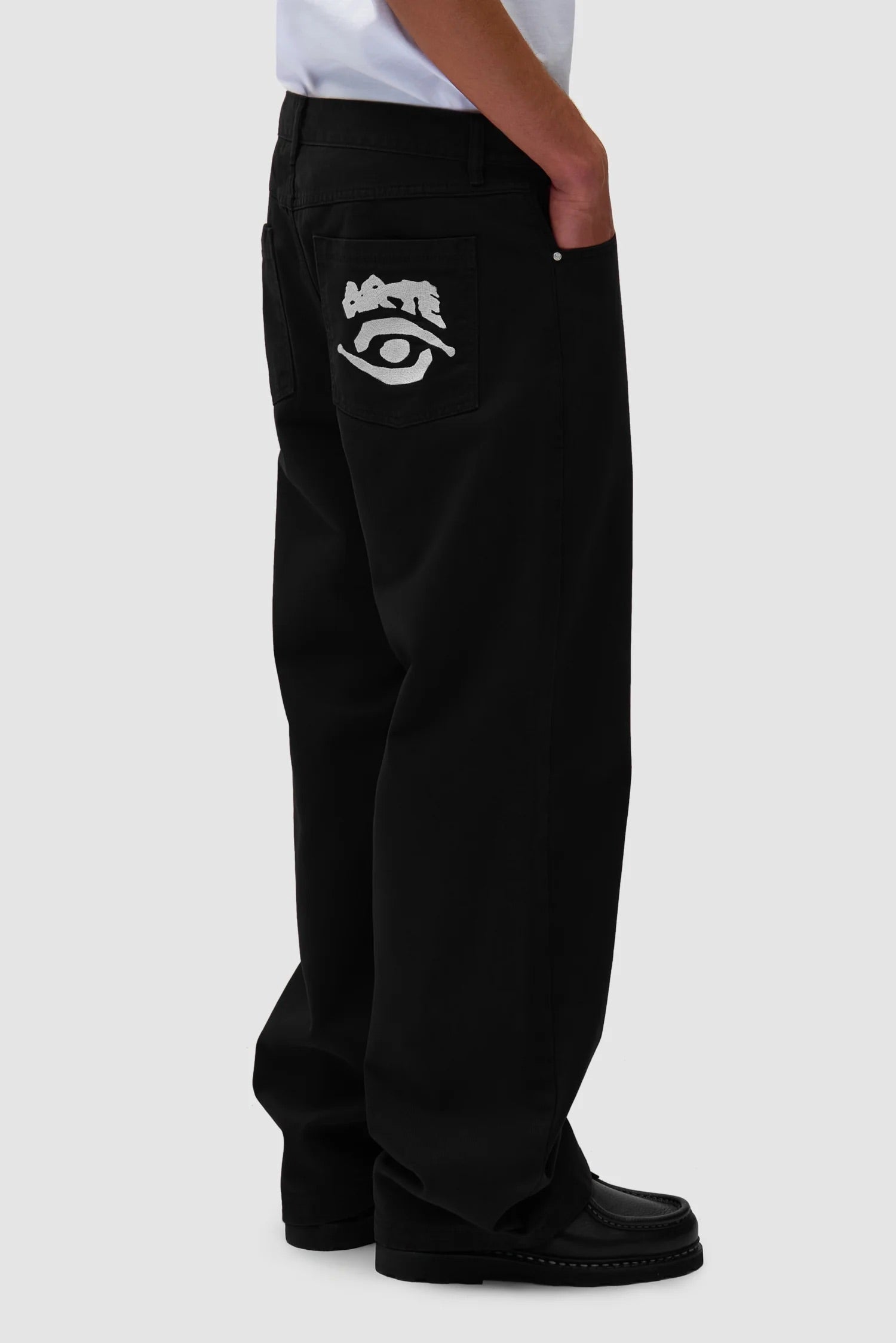 Back Pocket Graphic Pants