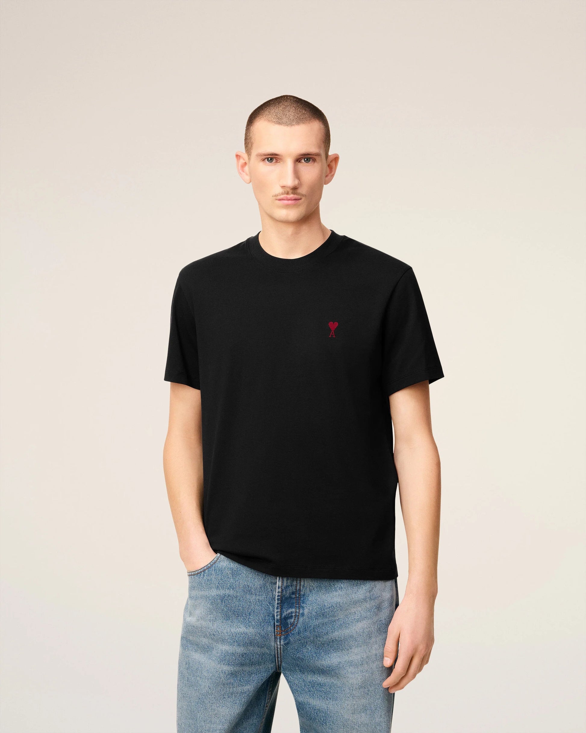 T-Shirt aus schwarzer Baumwolle
