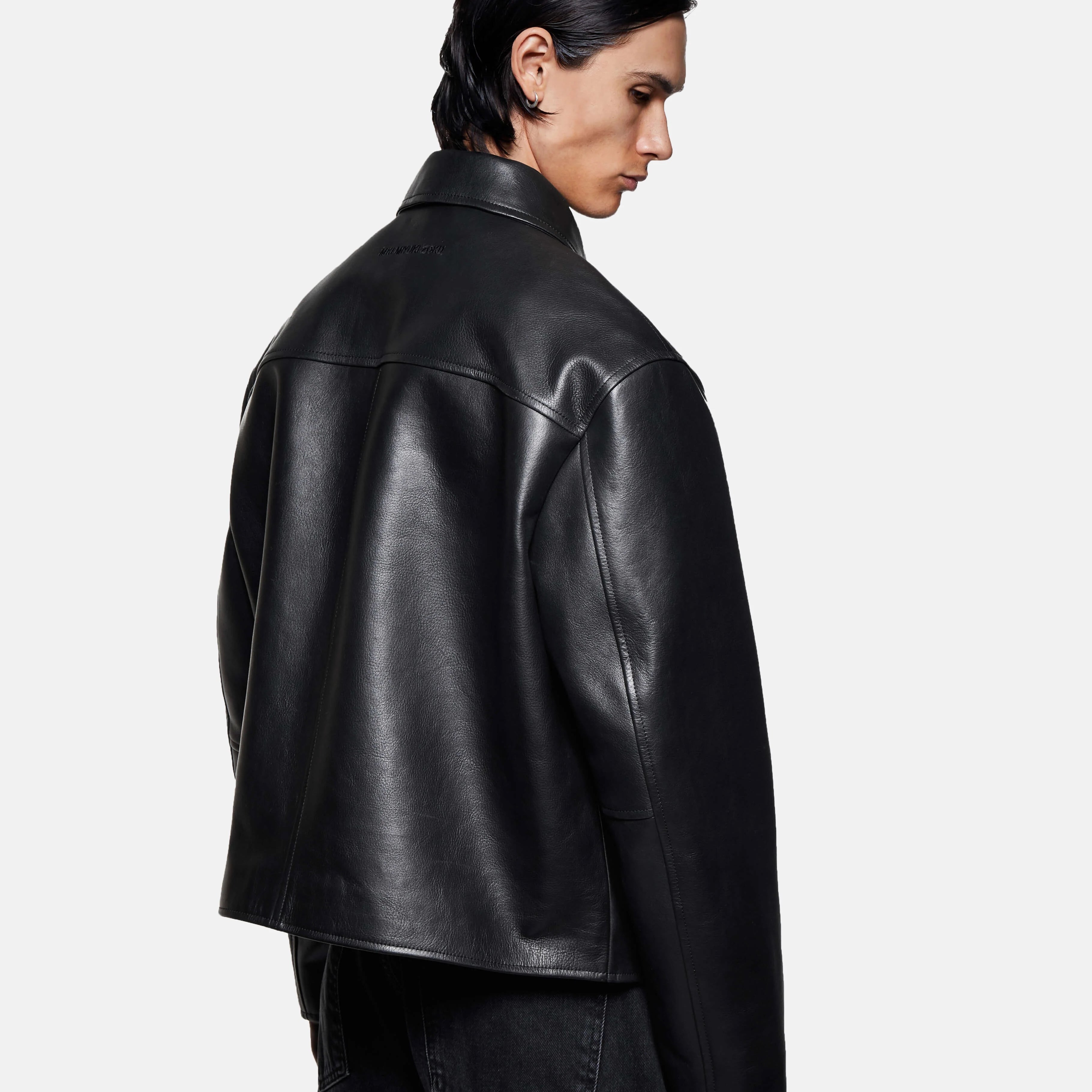 CROPPED LEATHER RIDER