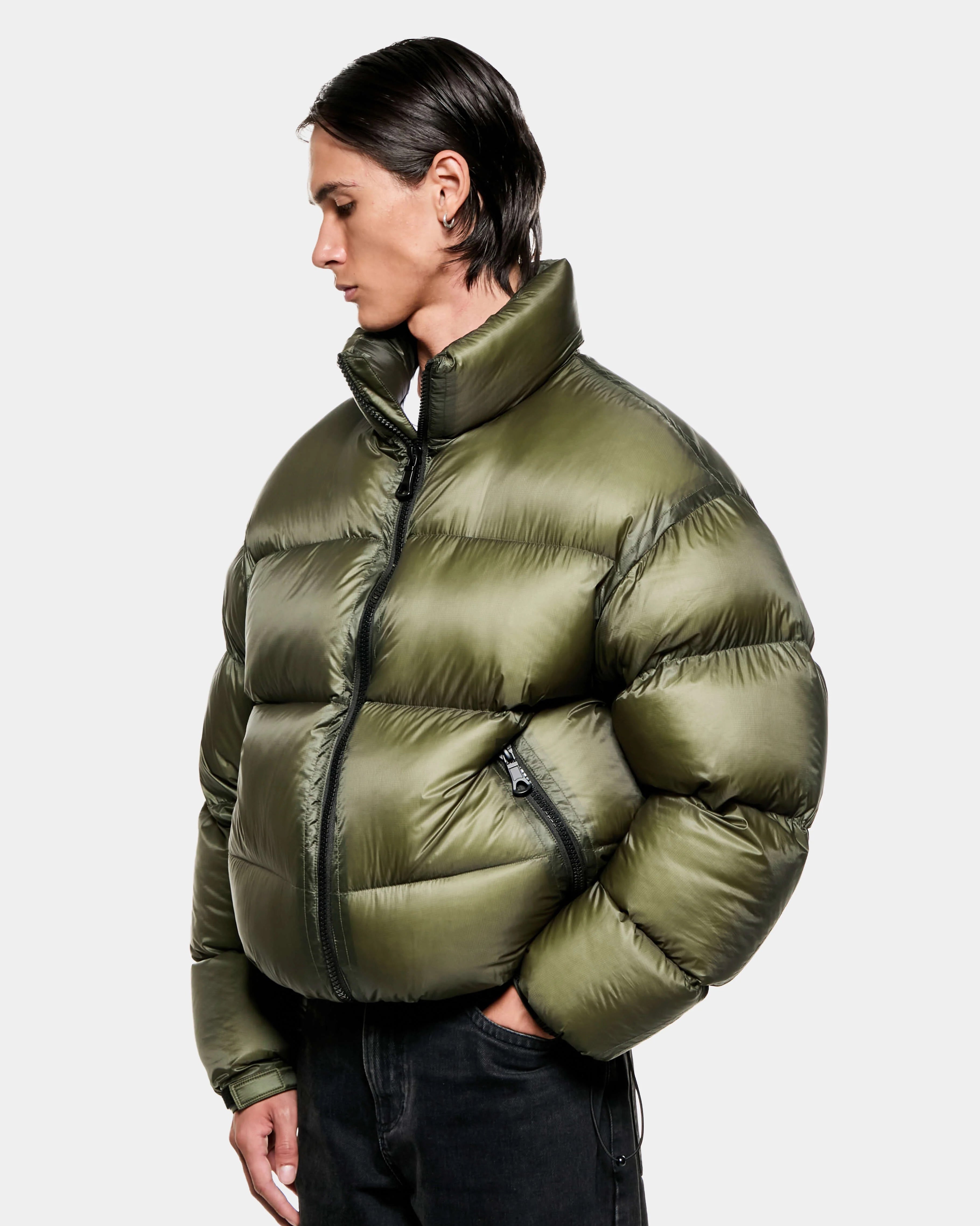 MKI TRANSLUCENT FUNNEL NECK BUBBLE JACKET
