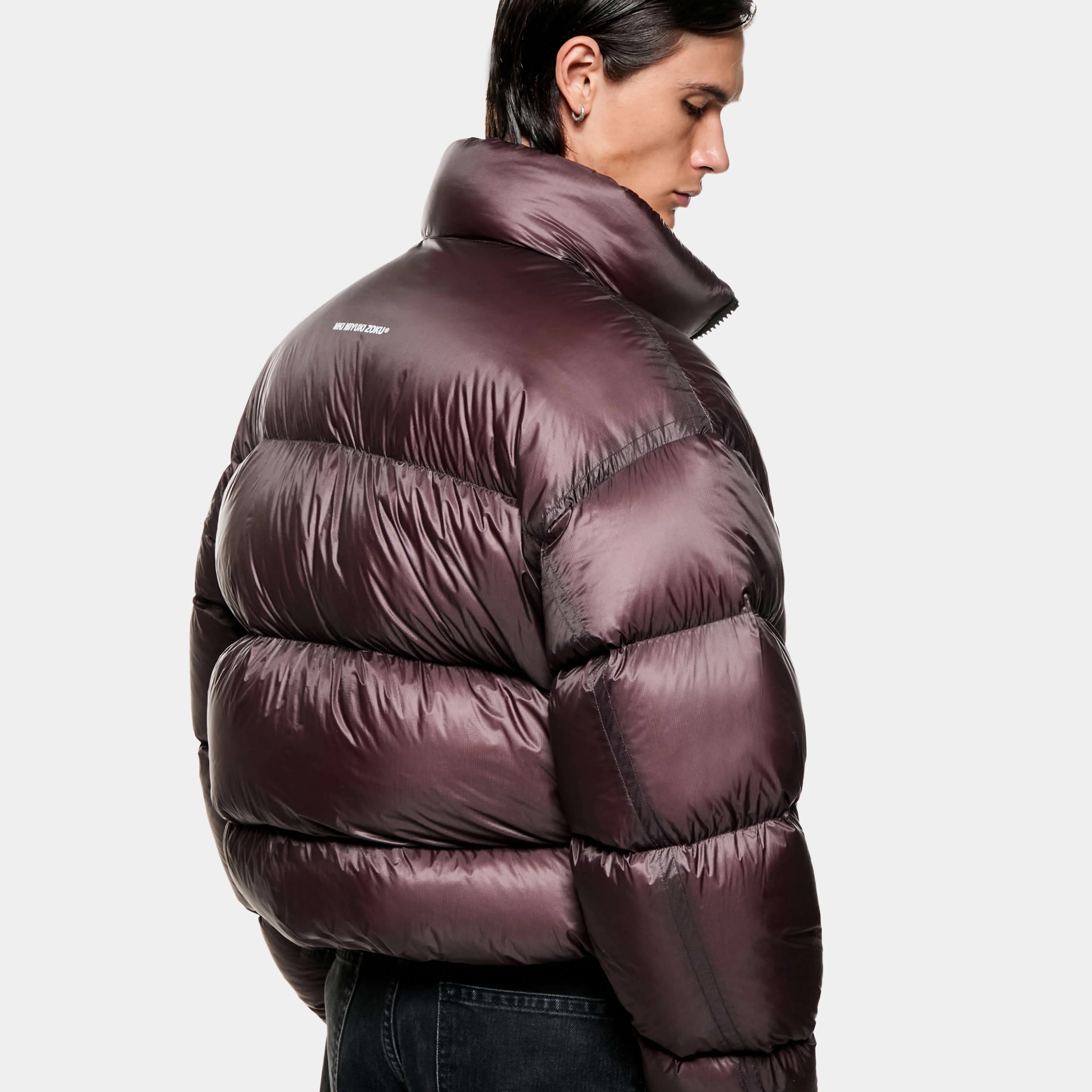 MKI TRANSLUCENT FUNNEL NECK BUBBLE JACKET