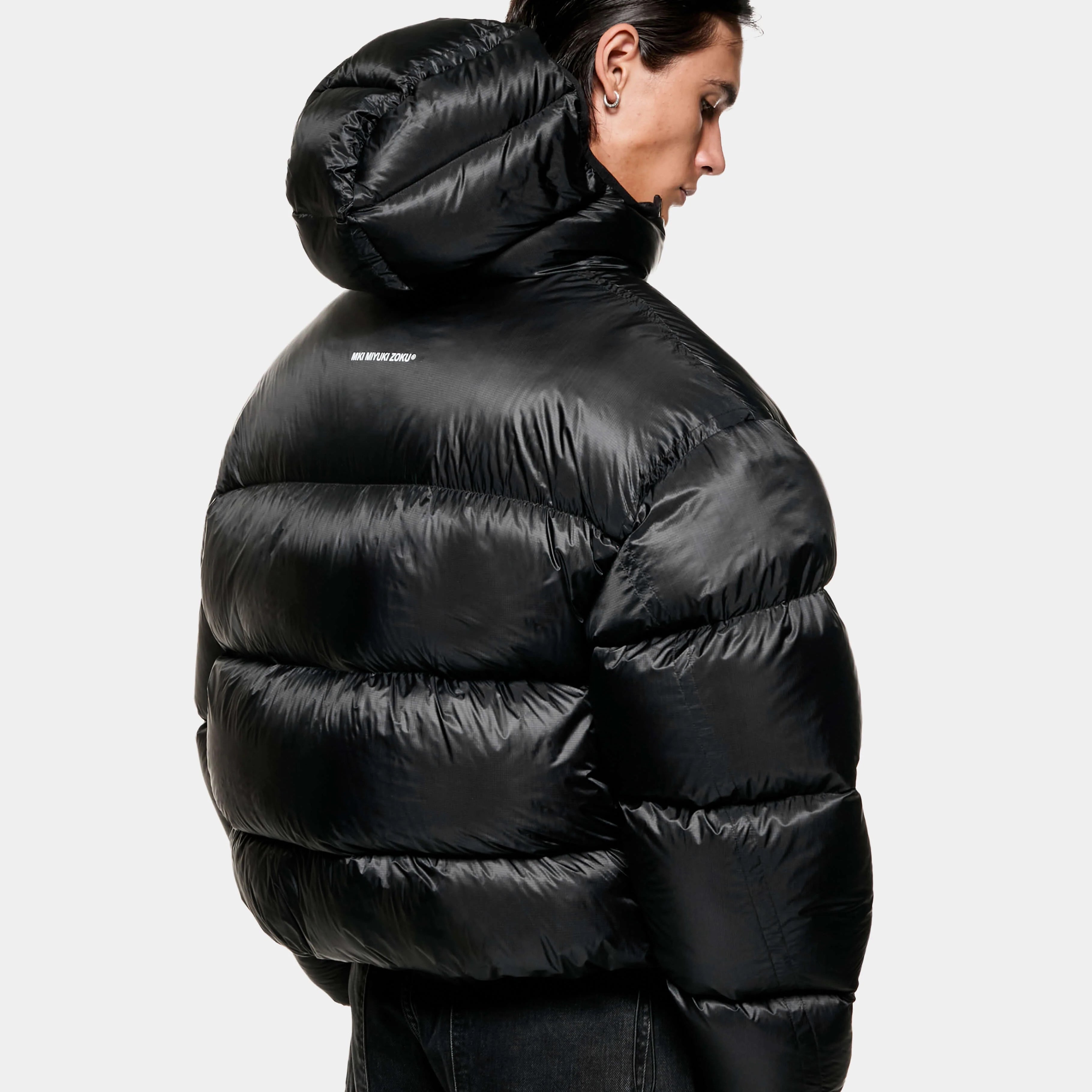 MKI TRANSLUCENT FUNNEL NECK BUBBLE JACKET