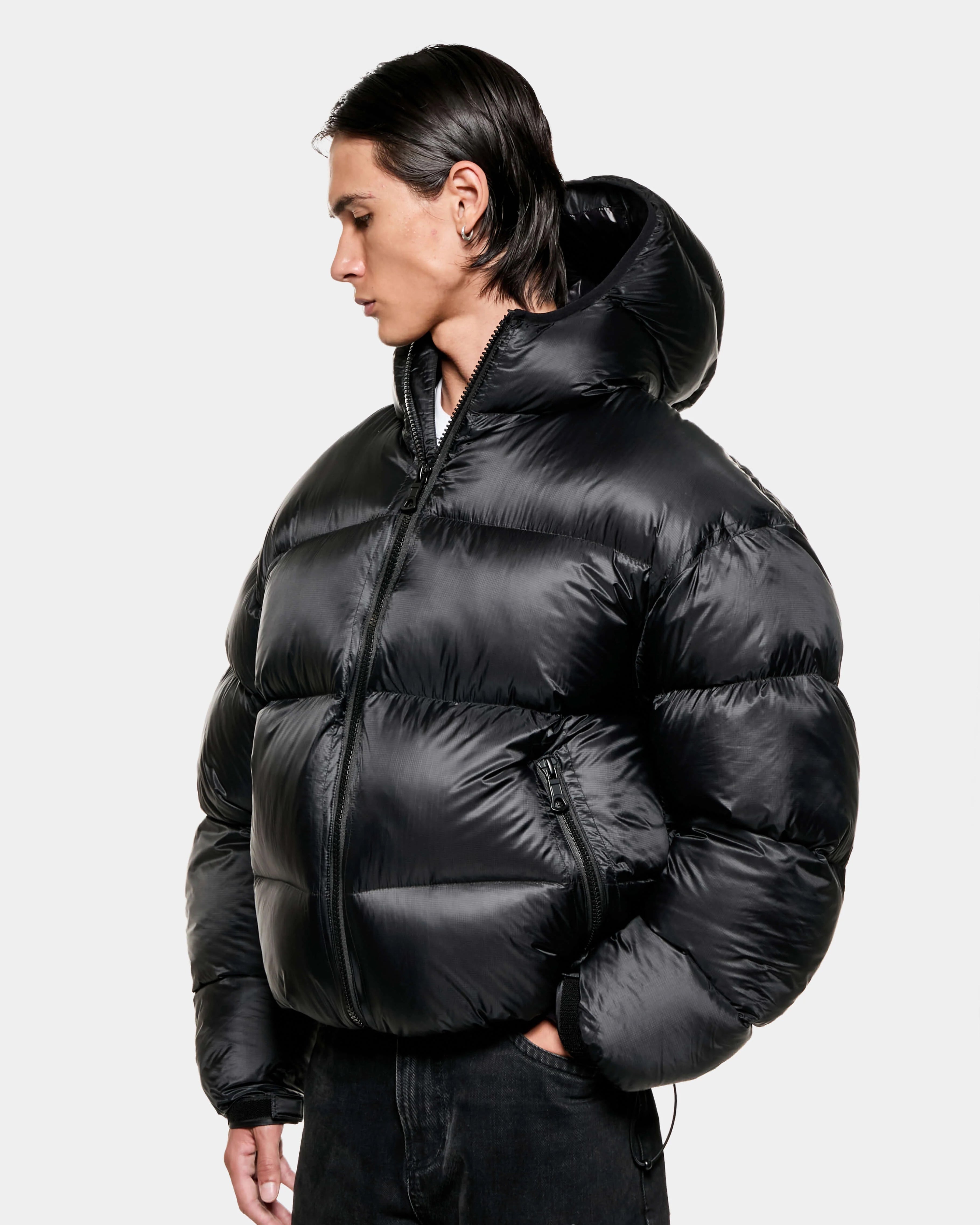MKI TRANSLUCENT FUNNEL NECK BUBBLE JACKET