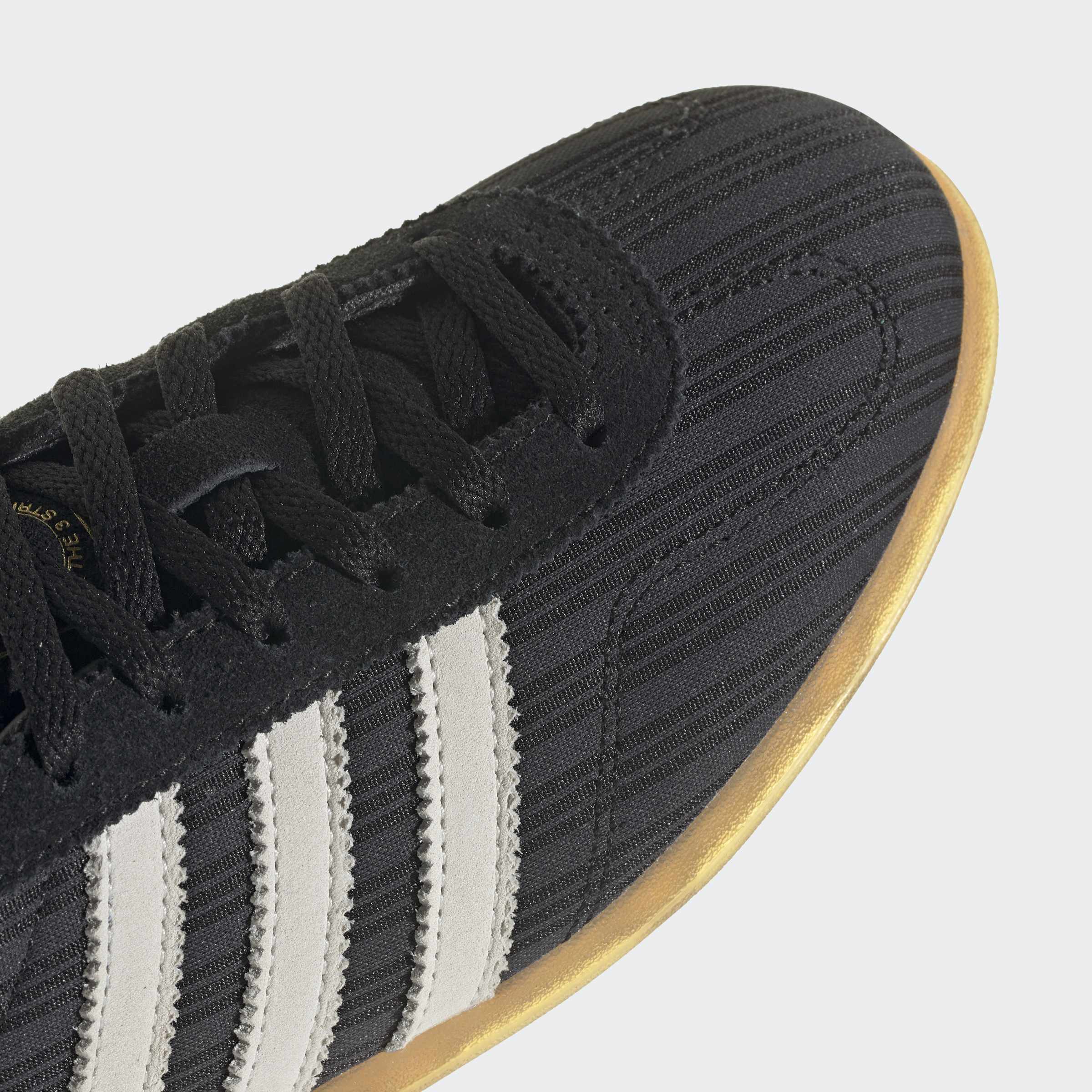 GAZELLE LO PRO SHOE