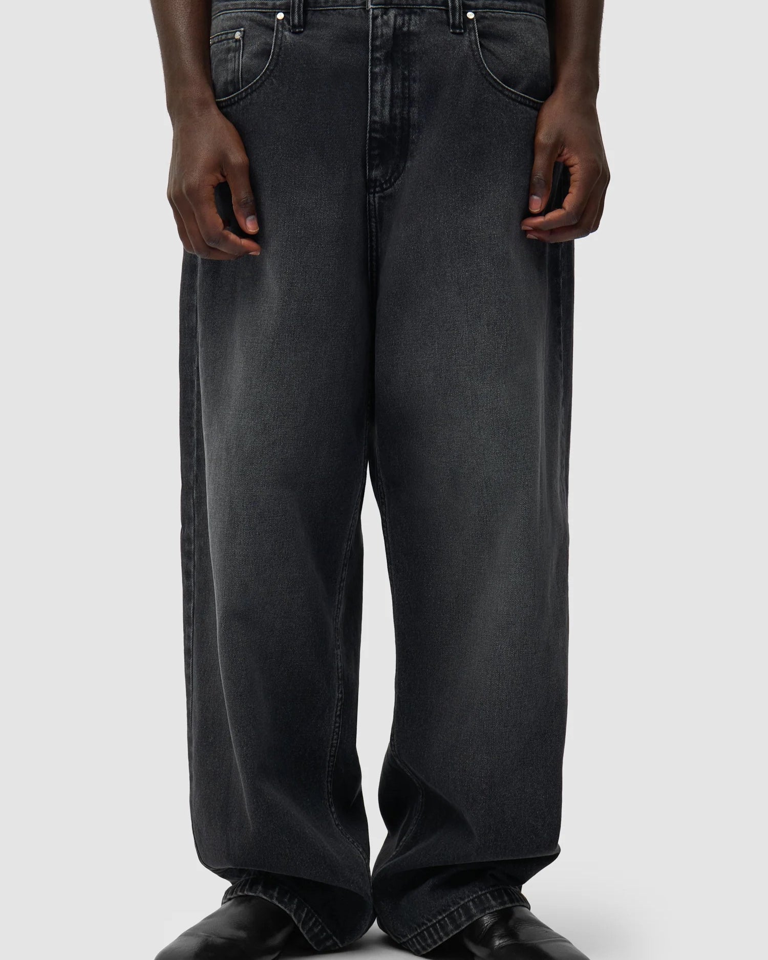 Fade Wash Baggy Pants