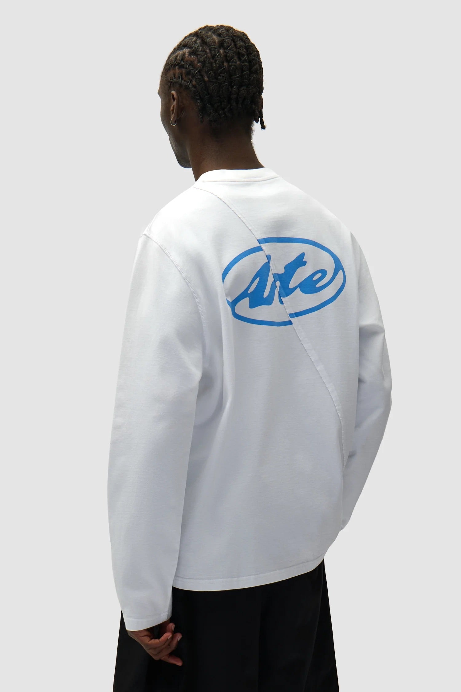 Back Circle Logo Longsleeve