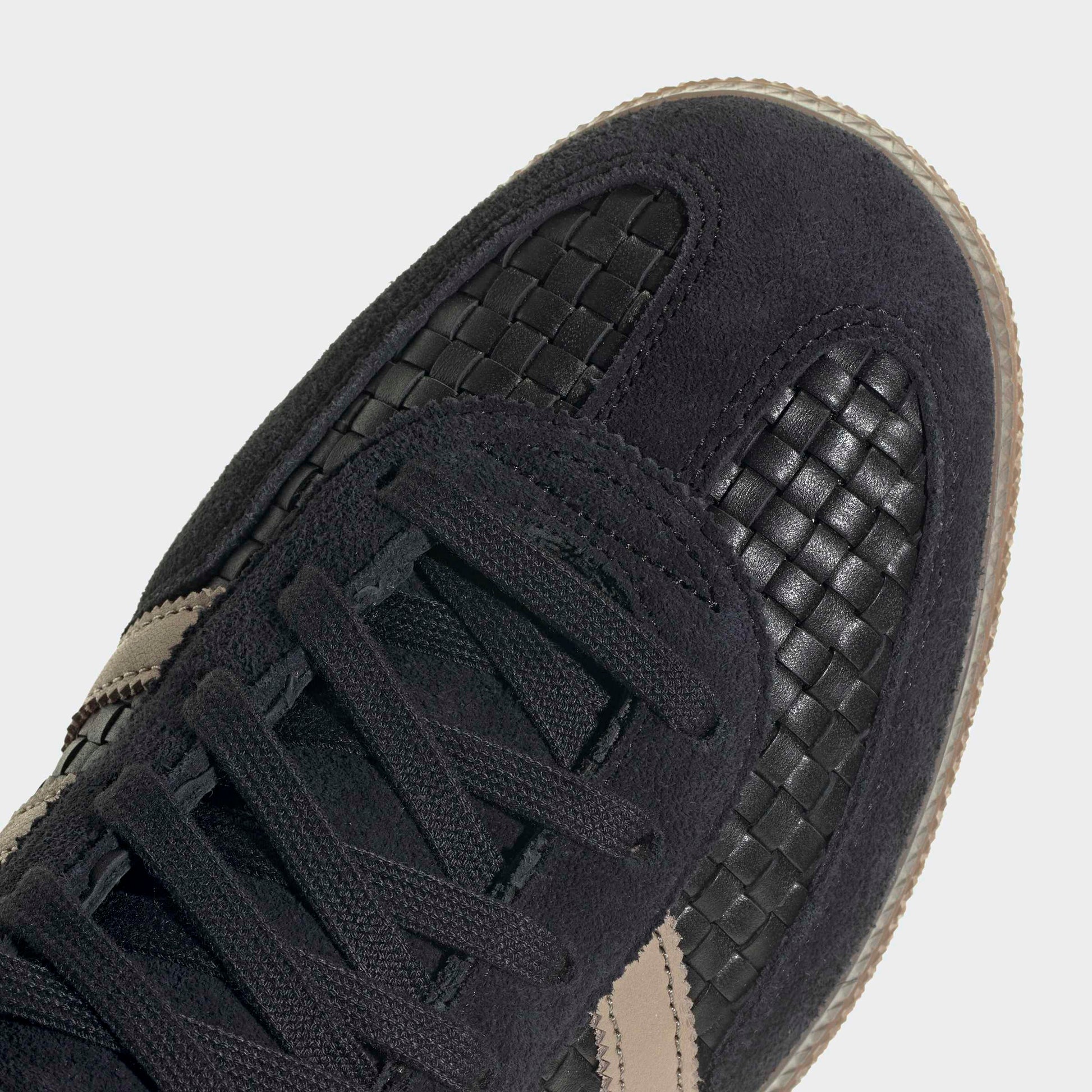 HANDBALL SPEZIAL SHOES