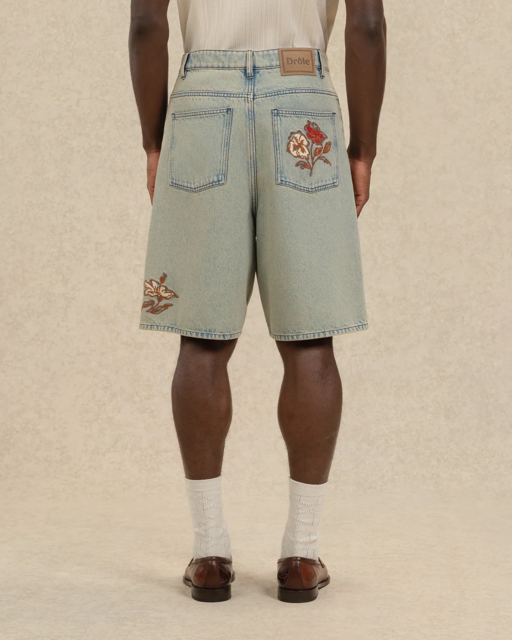 Short Jean Dusty Brodé Fleurs