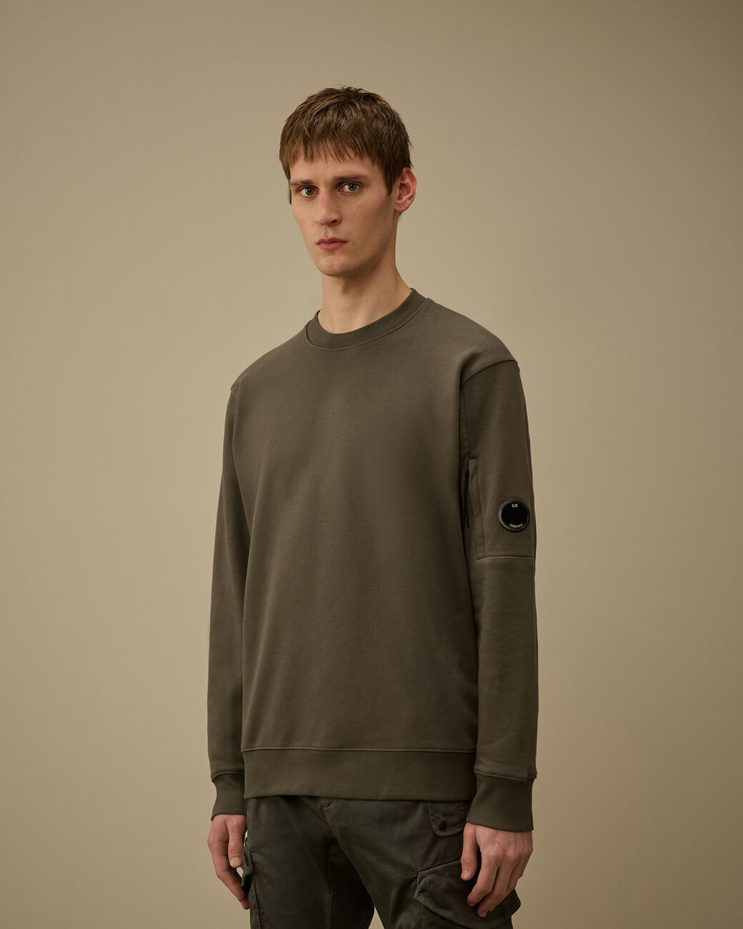 Diagonal Raised Fleece Crewneck Lens Sweatshirt
