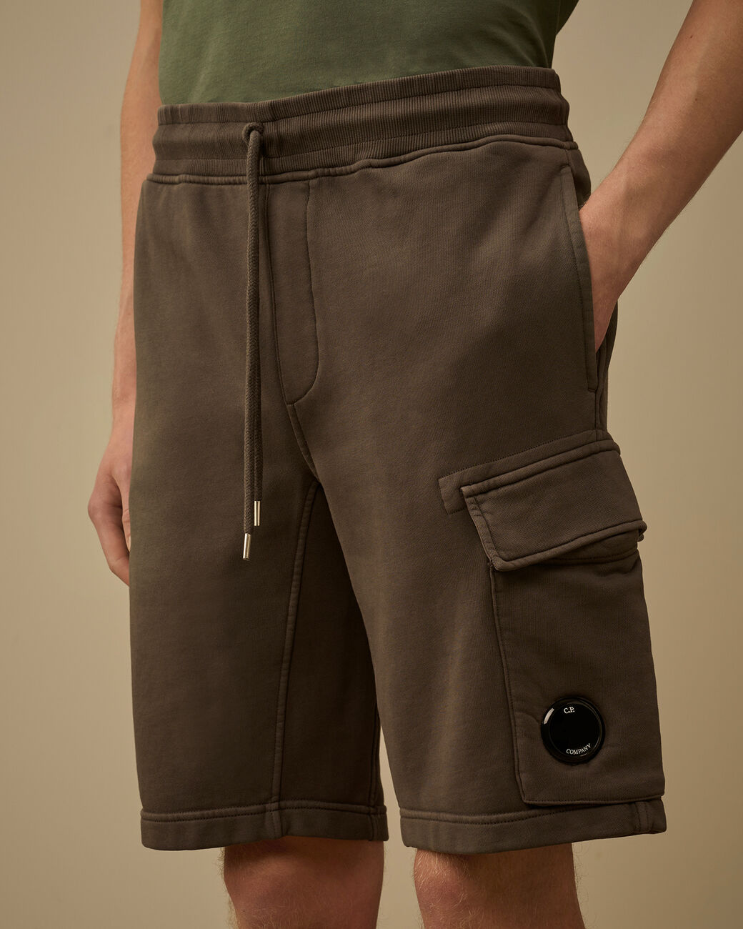 Cotton Diagonal Fleece Cargo Sweatshorts
