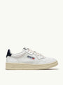 SNEAKERS MEDALIST LOW AUS WEISSEM LEDER MIT SPACE