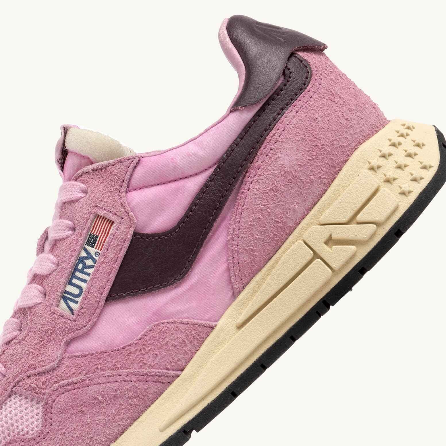 SNEAKERS REELWIND LOW AUS WILDLEDER UND NYLON IN ROSEATE UND ROSE