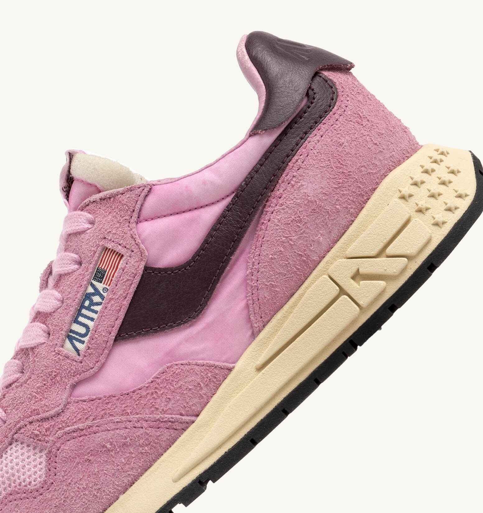 SNEAKERS REELWIND LOW AUS WILDLEDER UND NYLON IN ROSEATE UND ROSE