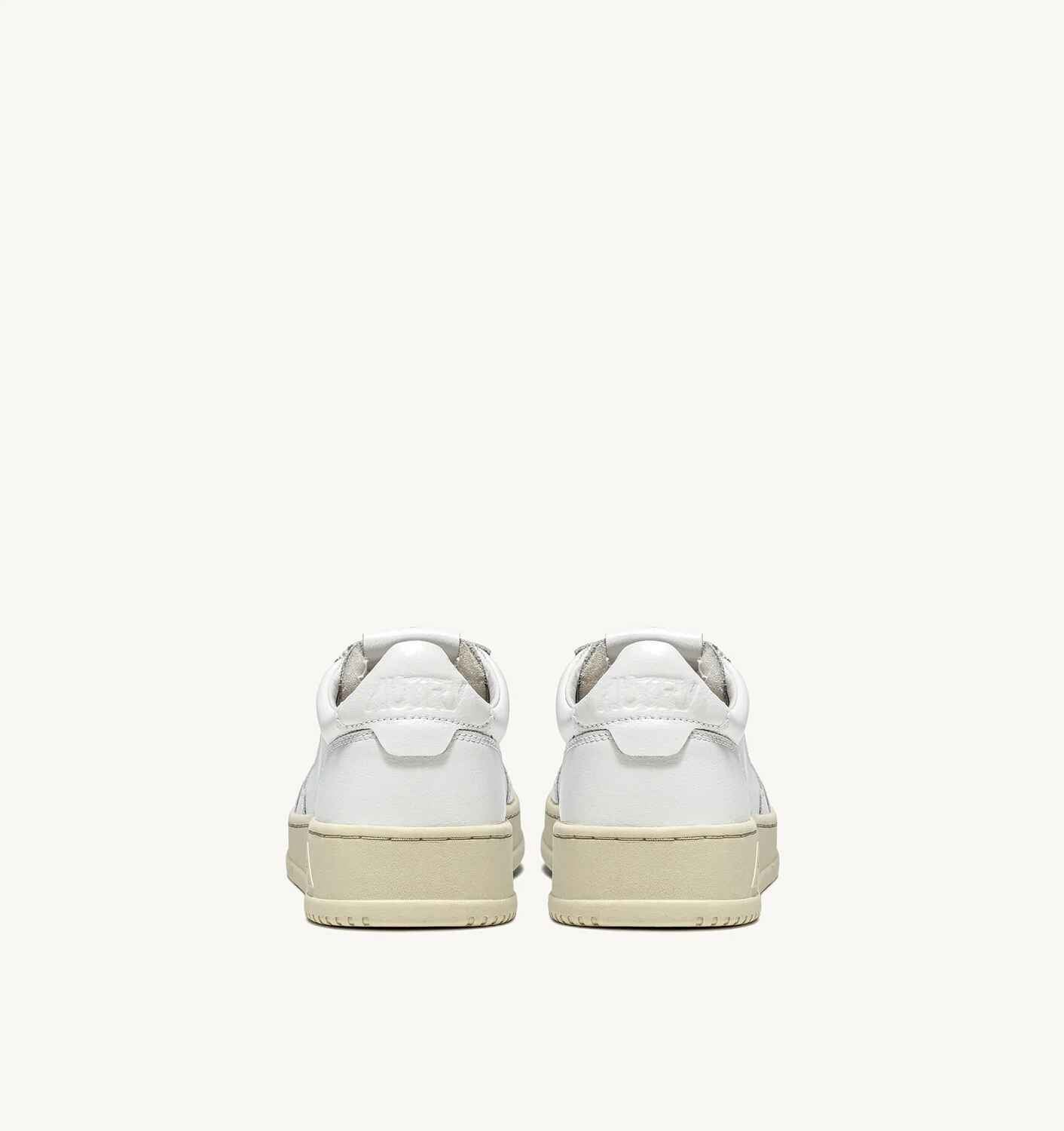 SNEAKERS MEDALIST LOW AUS WEISSEM LEDER