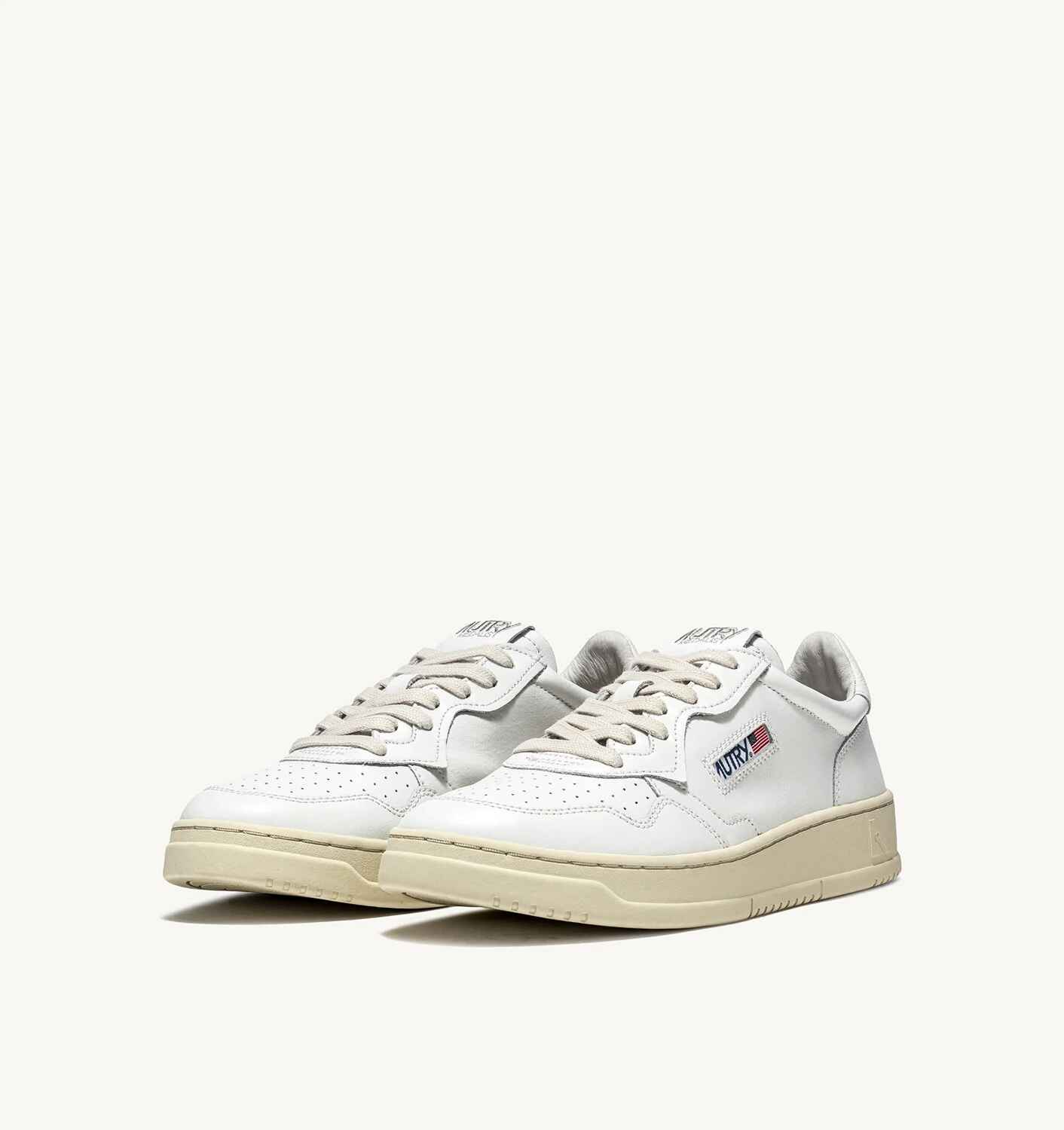 SNEAKERS MEDALIST LOW AUS WEISSEM LEDER