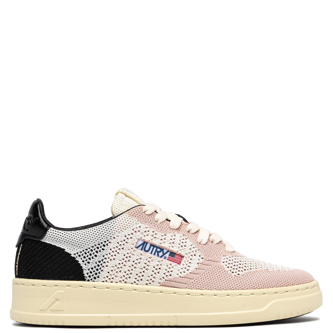 SNEAKERS MEDALIST EASEKNIT LOW AUS STRICK IN ELFENBEIN, SCHWARZ UND POWDER