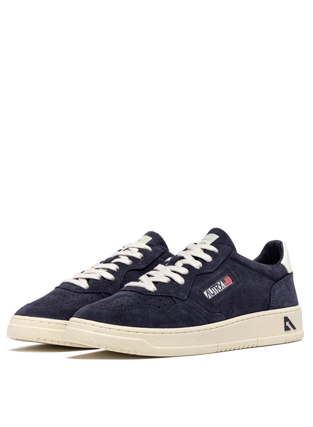 SNEAKERS MEDALIST LOW AUS WILDLEDER IN SPACE UND WEISS