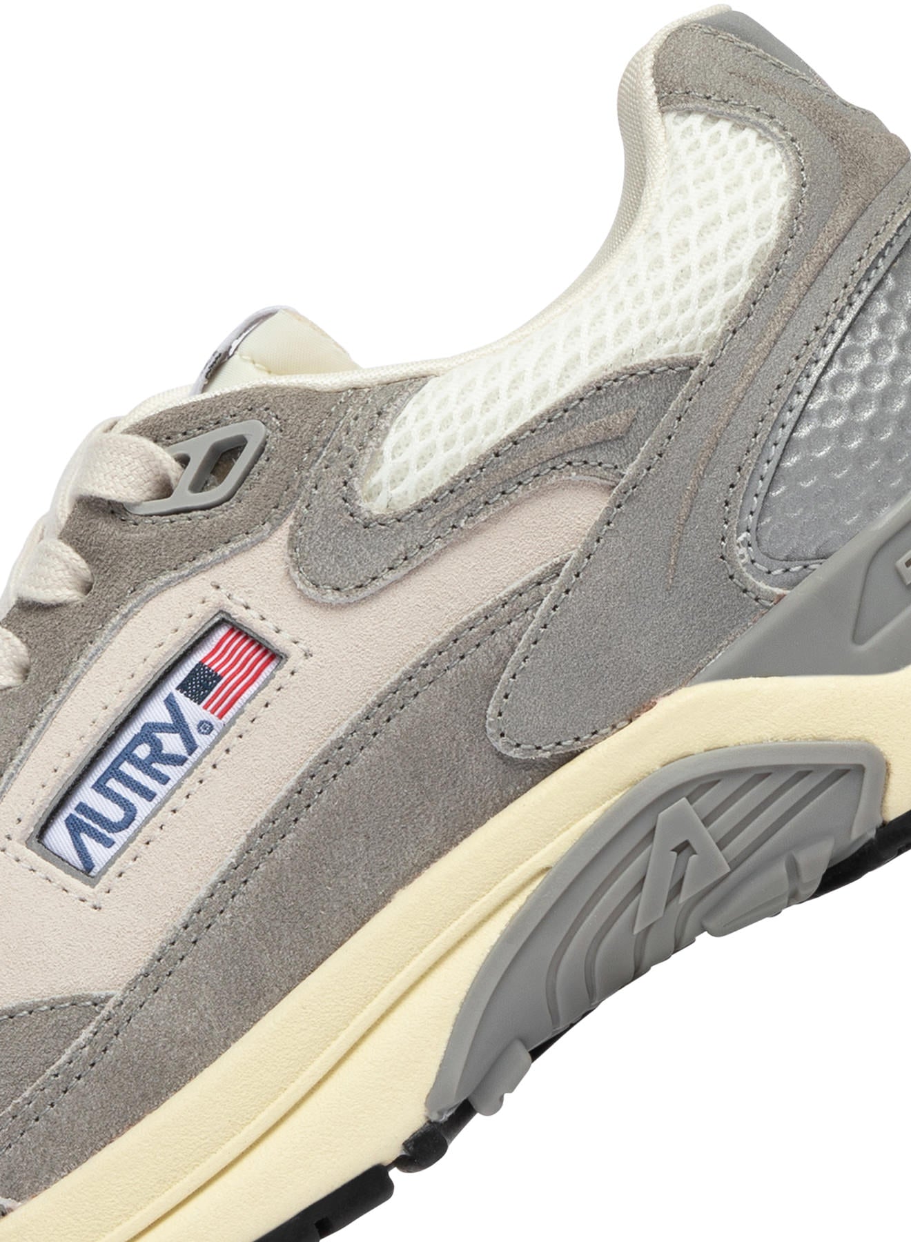 SNEAKERS HYPERWAY AUS MESH UND WILDLEDER IN WEISS UND PLUMBLEO