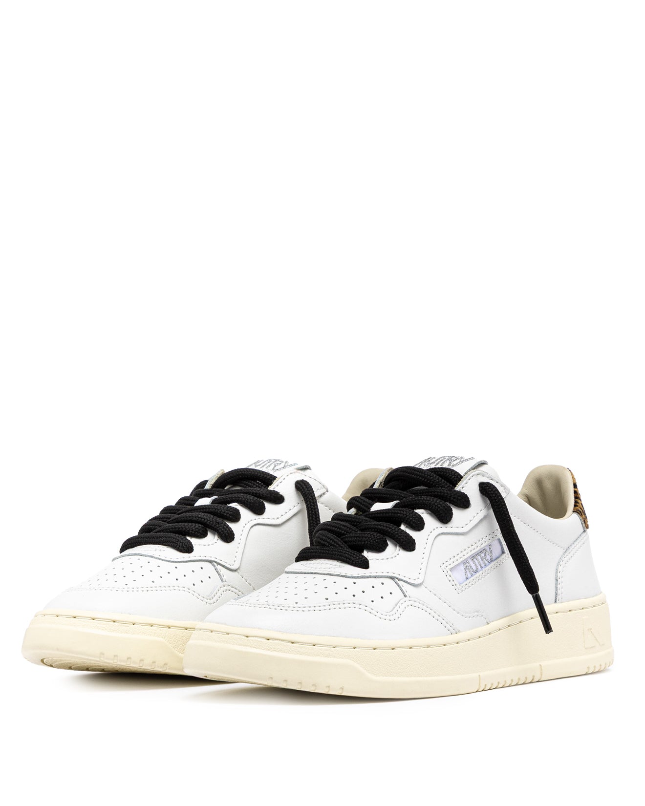 SNEAKERS MEDALIST LOW AUS LEDER IN WEISS UND LEOPARD
