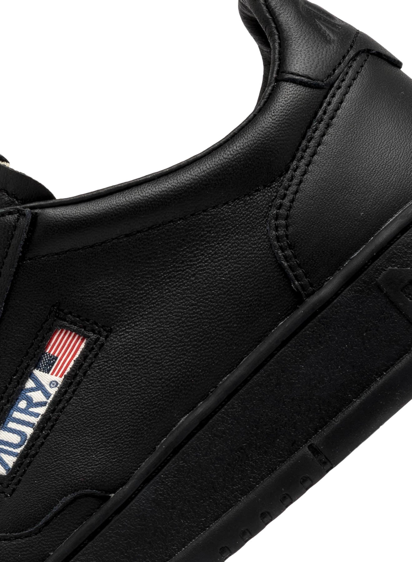 SNEAKERS MEDALIST LOW AUS NAPPALEDER IN METEORITE