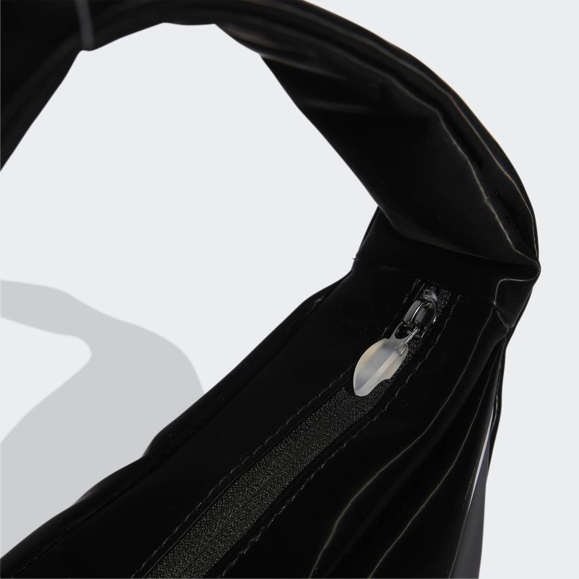 SMALL SHOULDER BAG