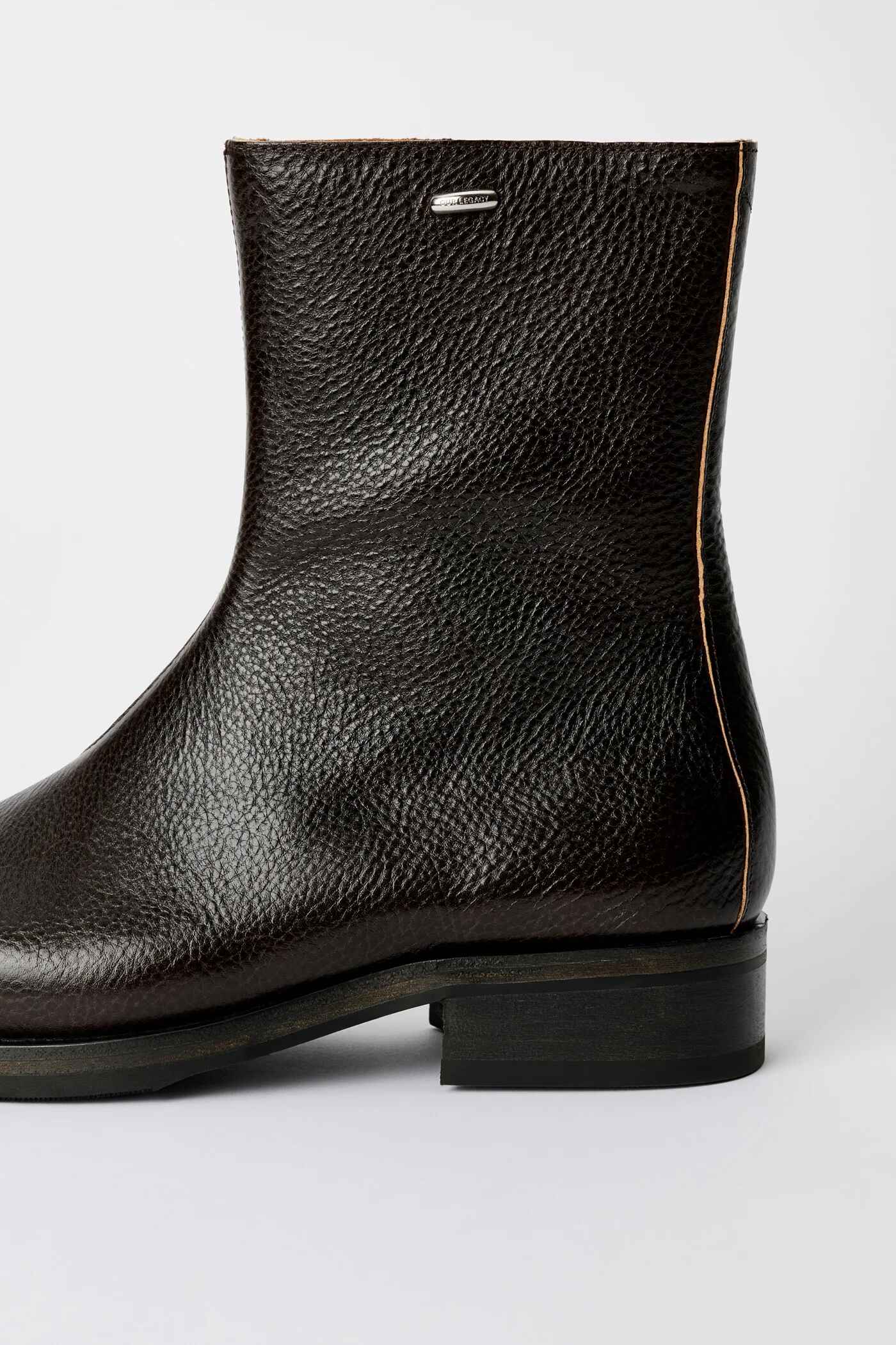 CAMION BOOT