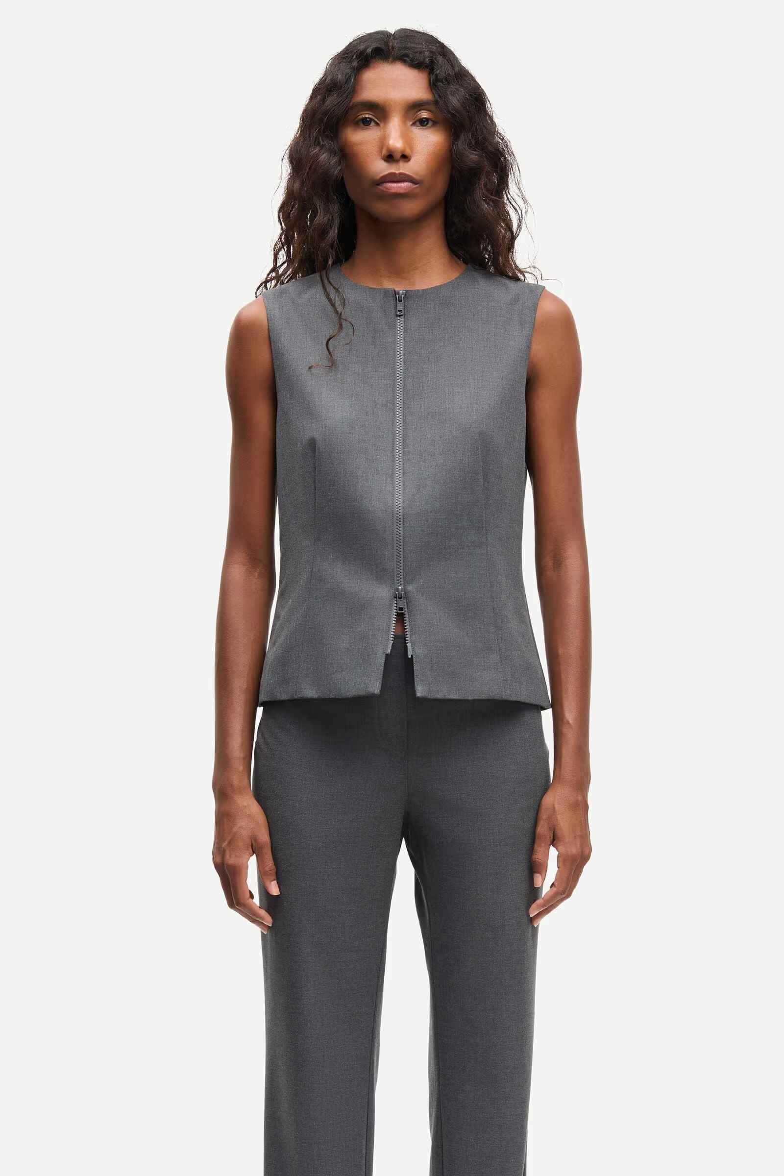 SARIMA VEST 16054