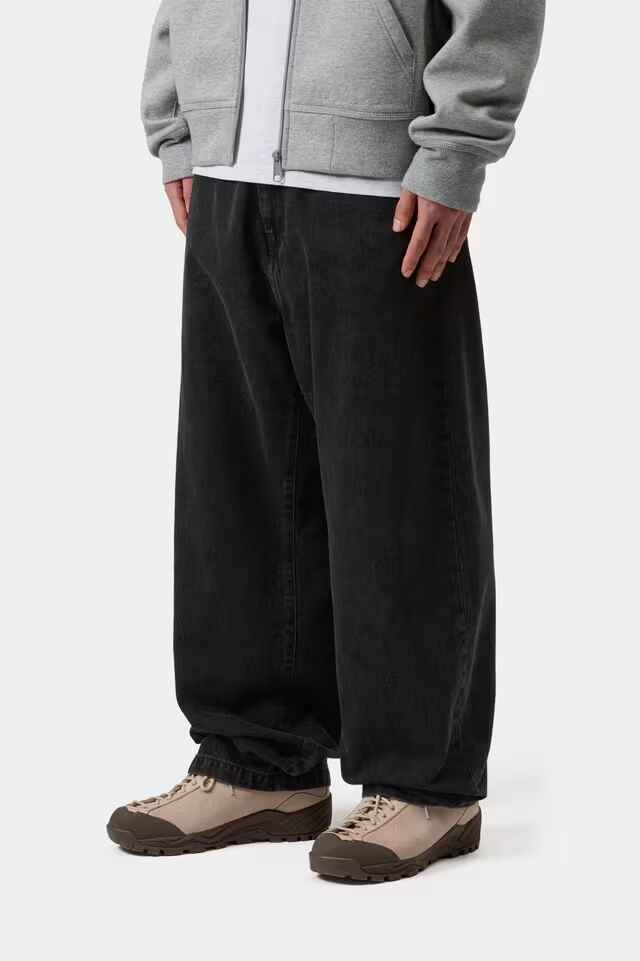 Landon Loose Tapered Fit Jeans