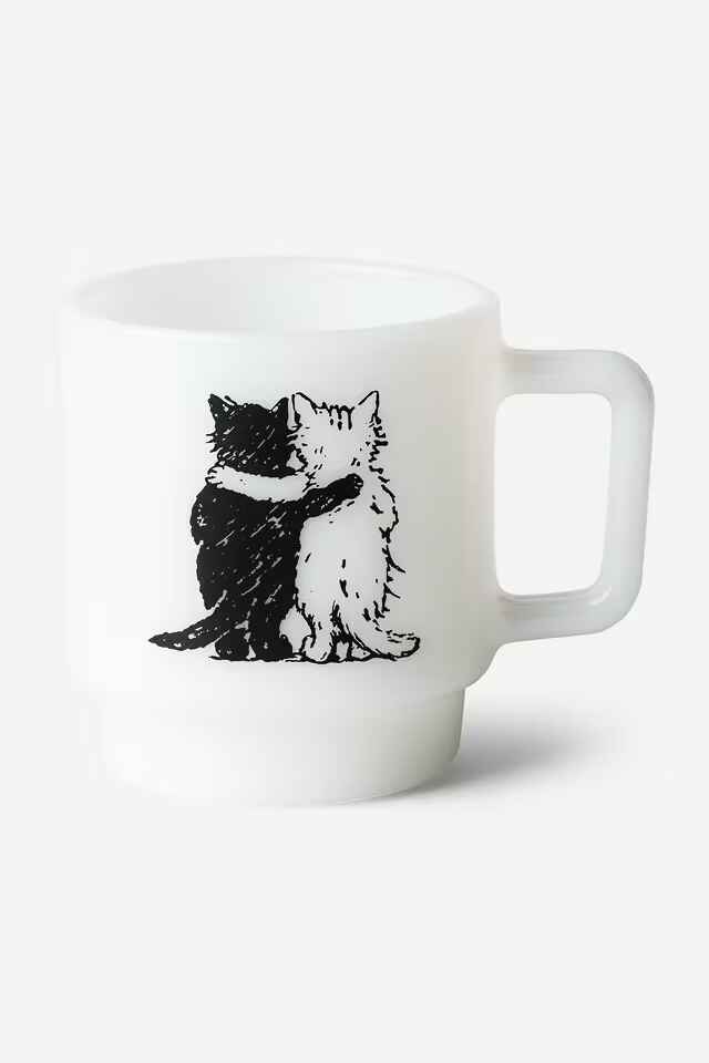 Hugging Cats Glass Mug