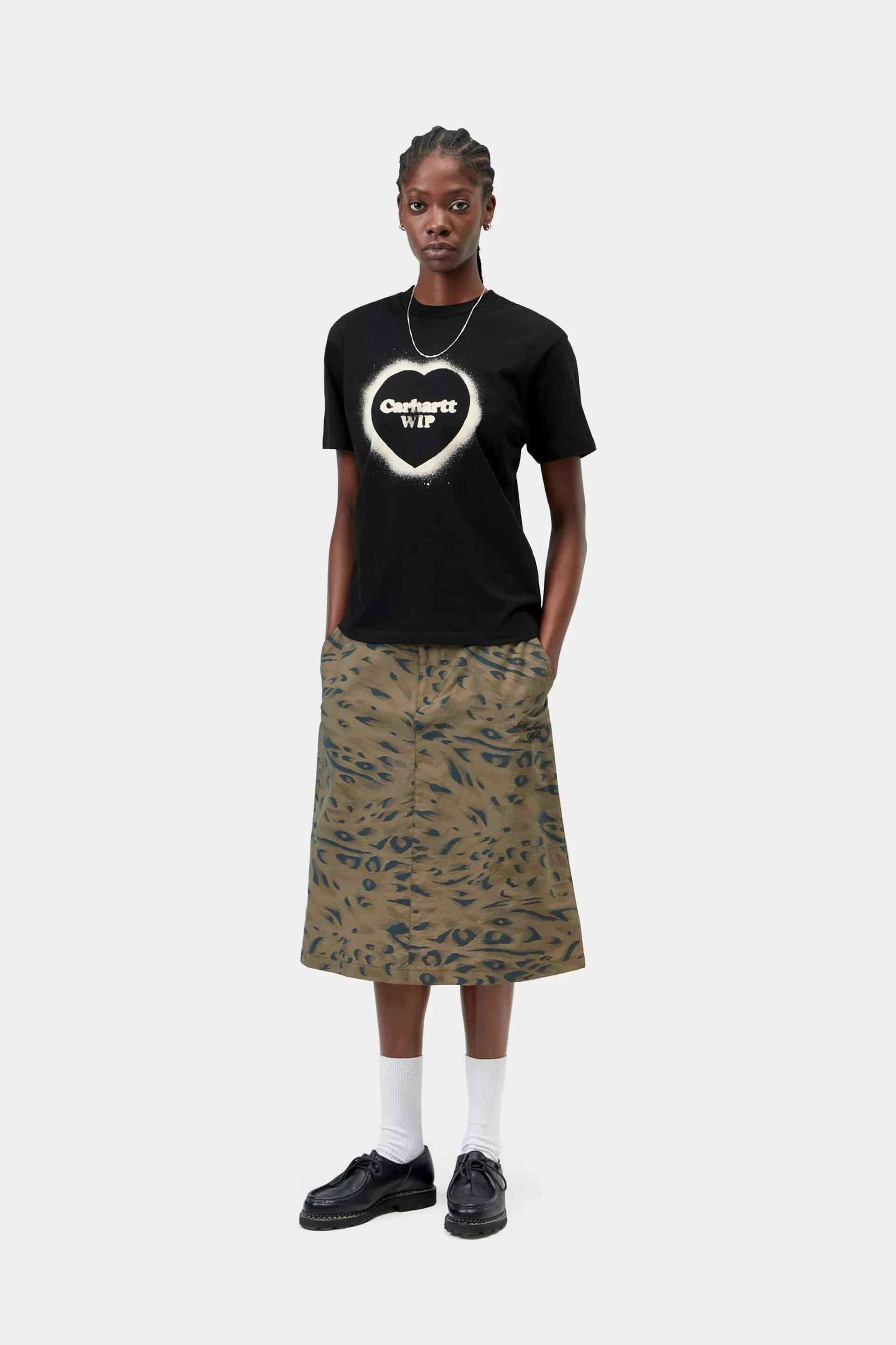 Women's S/S Spray Heart T-Shirt