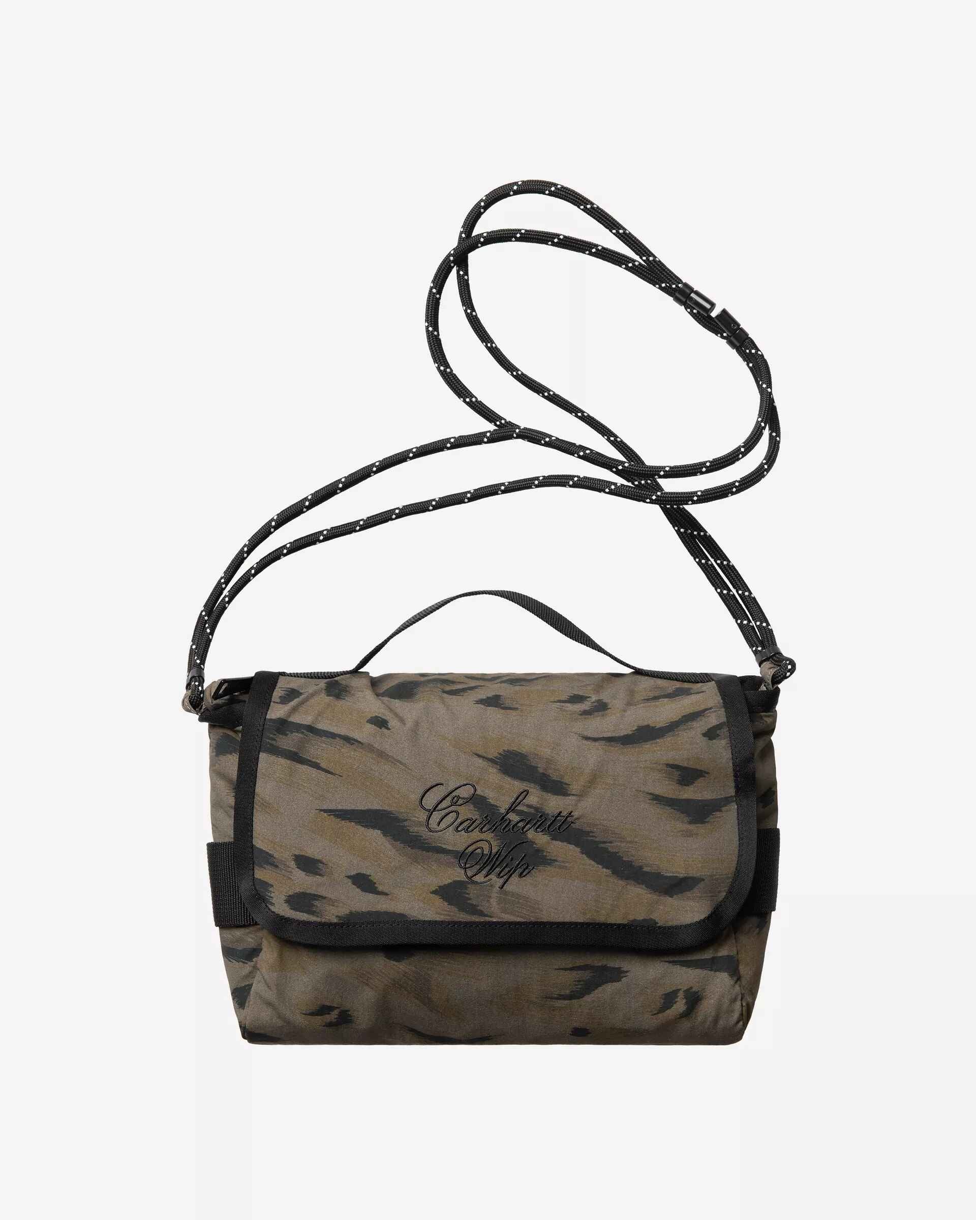 Travon Shoulder Bag