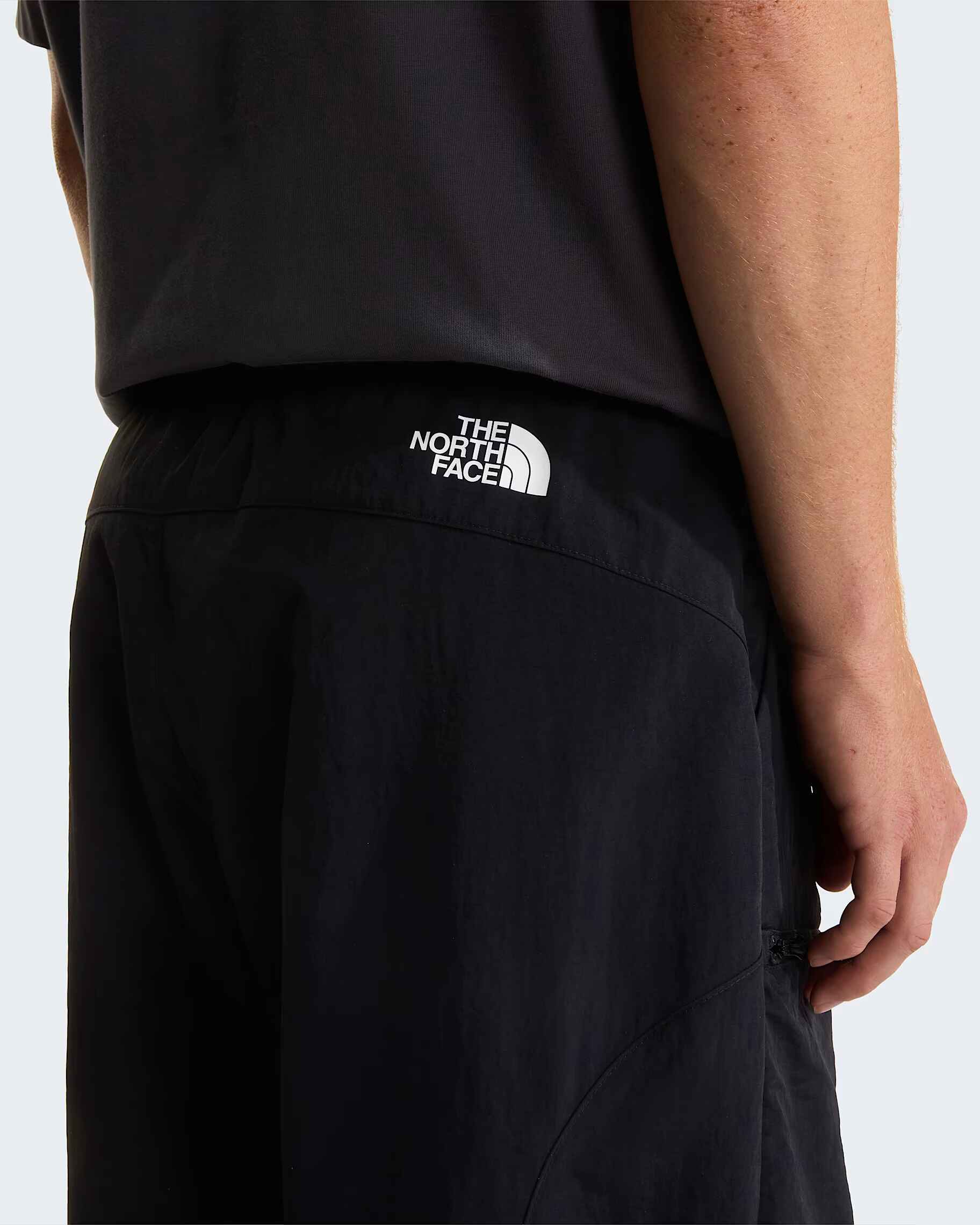 NSE Hose mit Gürtel in Unisex
