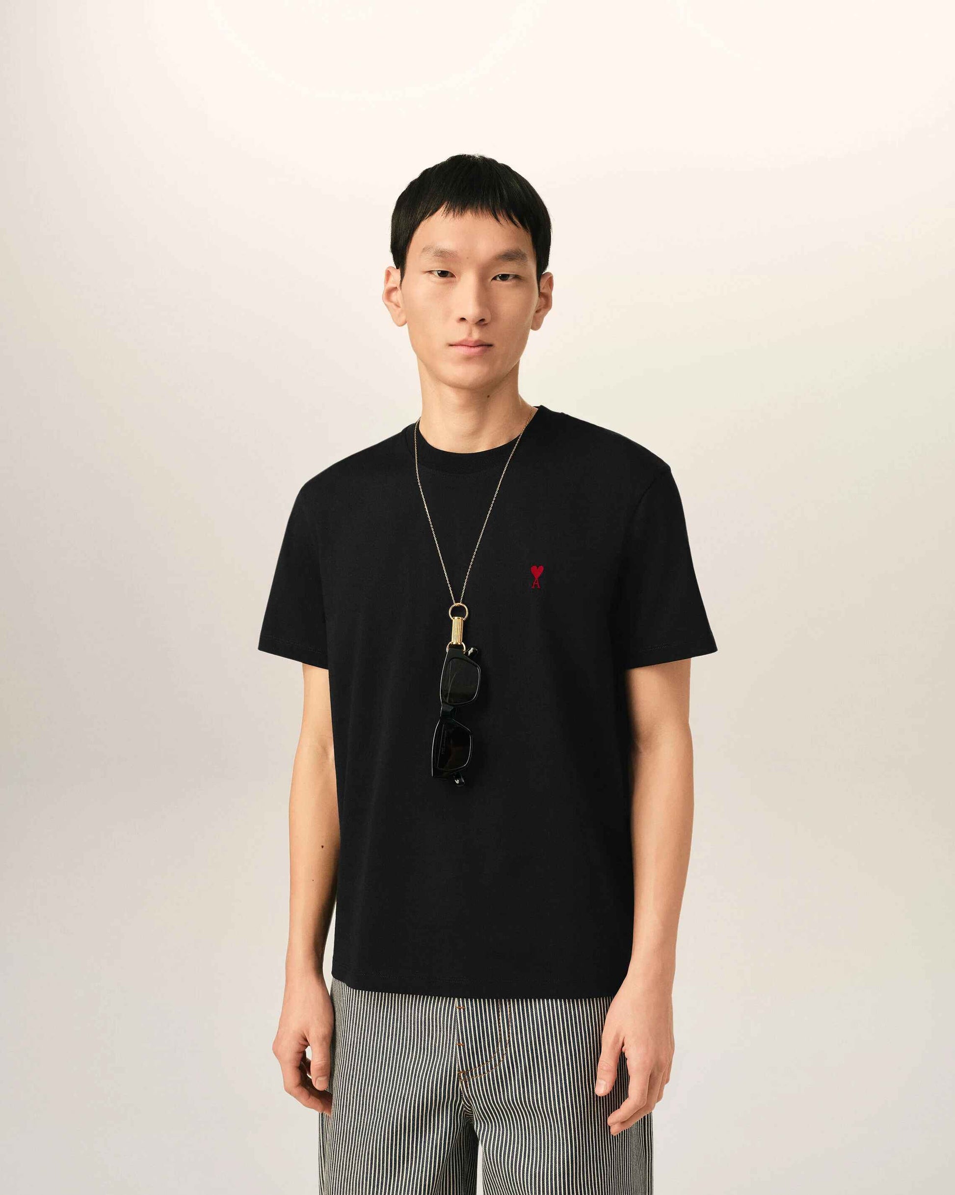 T-Shirt aus schwarzer Baumwolle