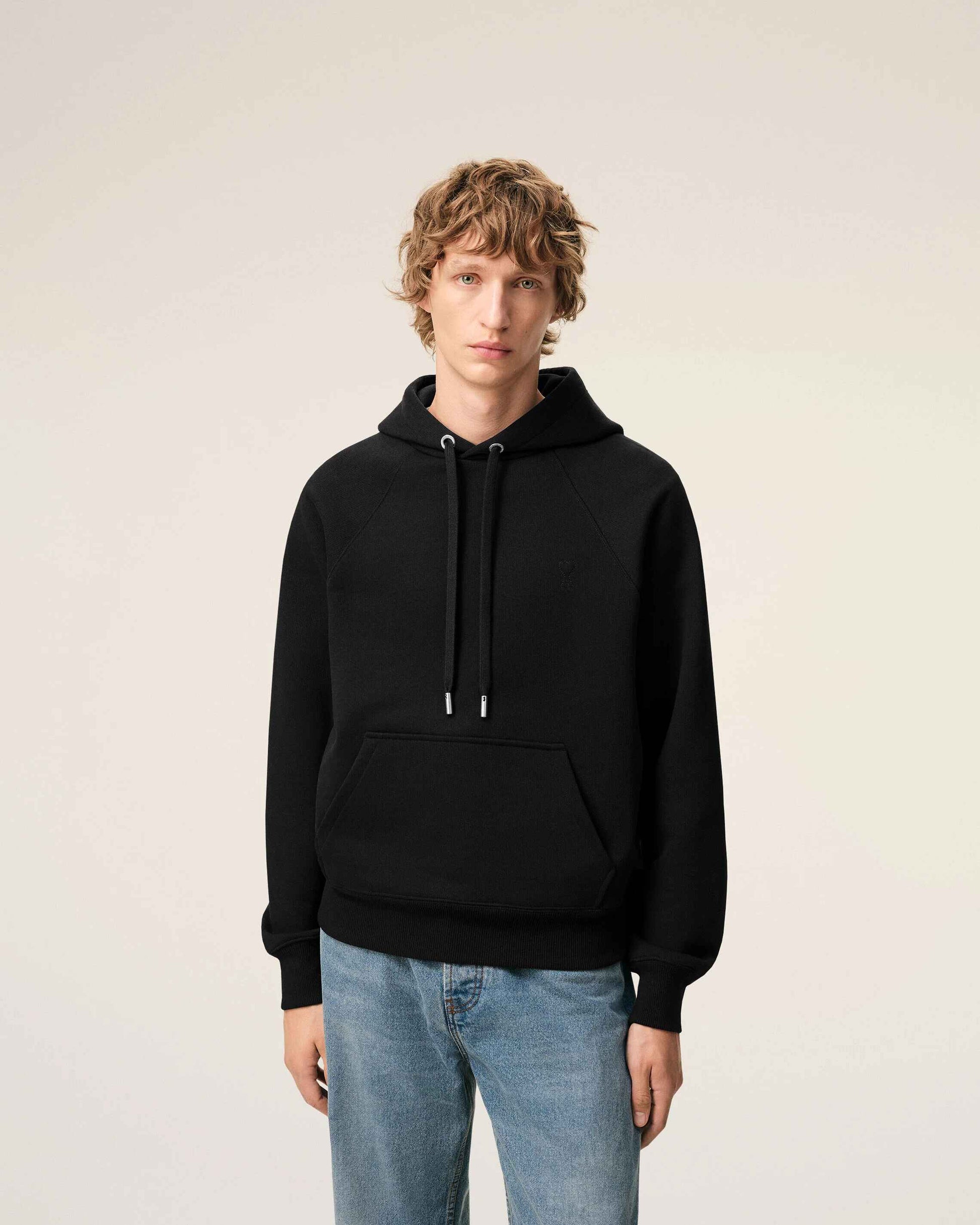 Hoodie aus schwarzer Baumwolle mit Prägung
