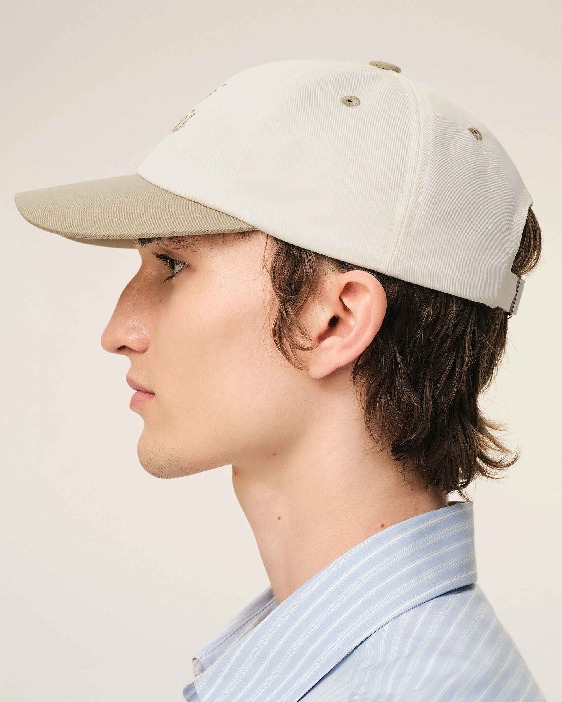 Beige-weiße Ami Paris Baumwollkappe