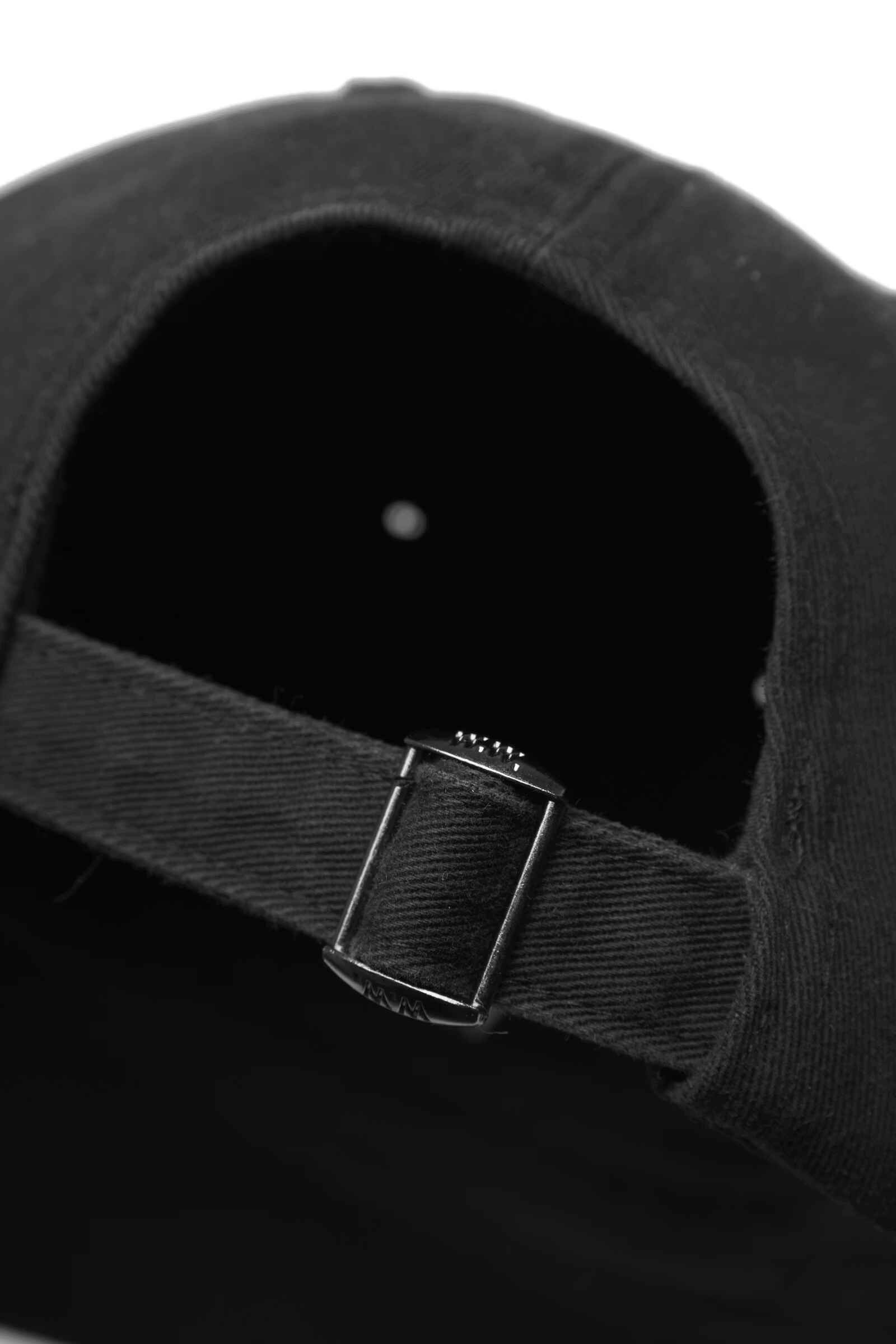 WWW.W. Cap