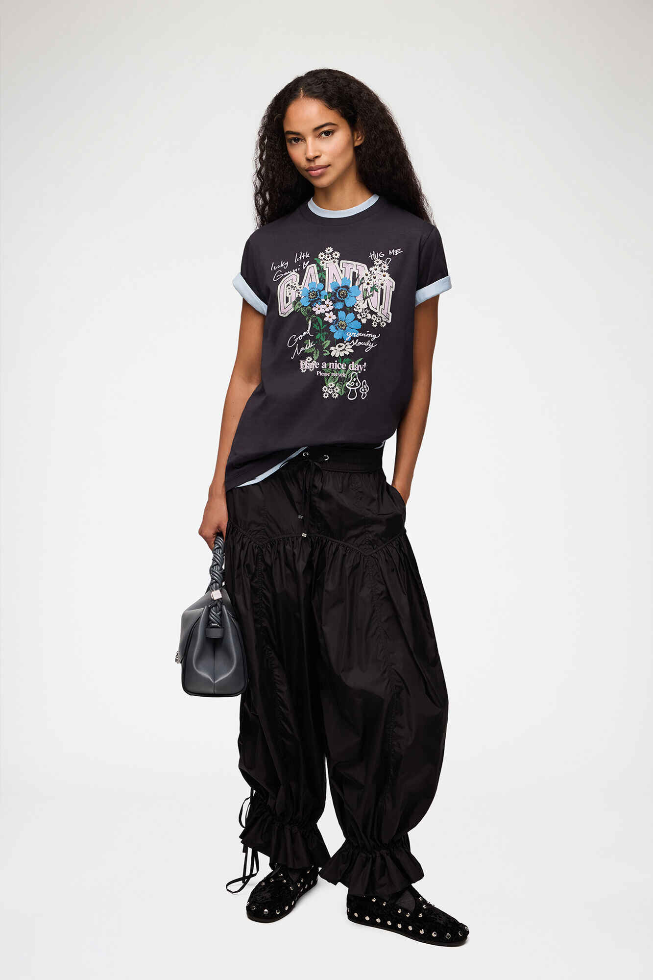 T-Shirt mit Blumen