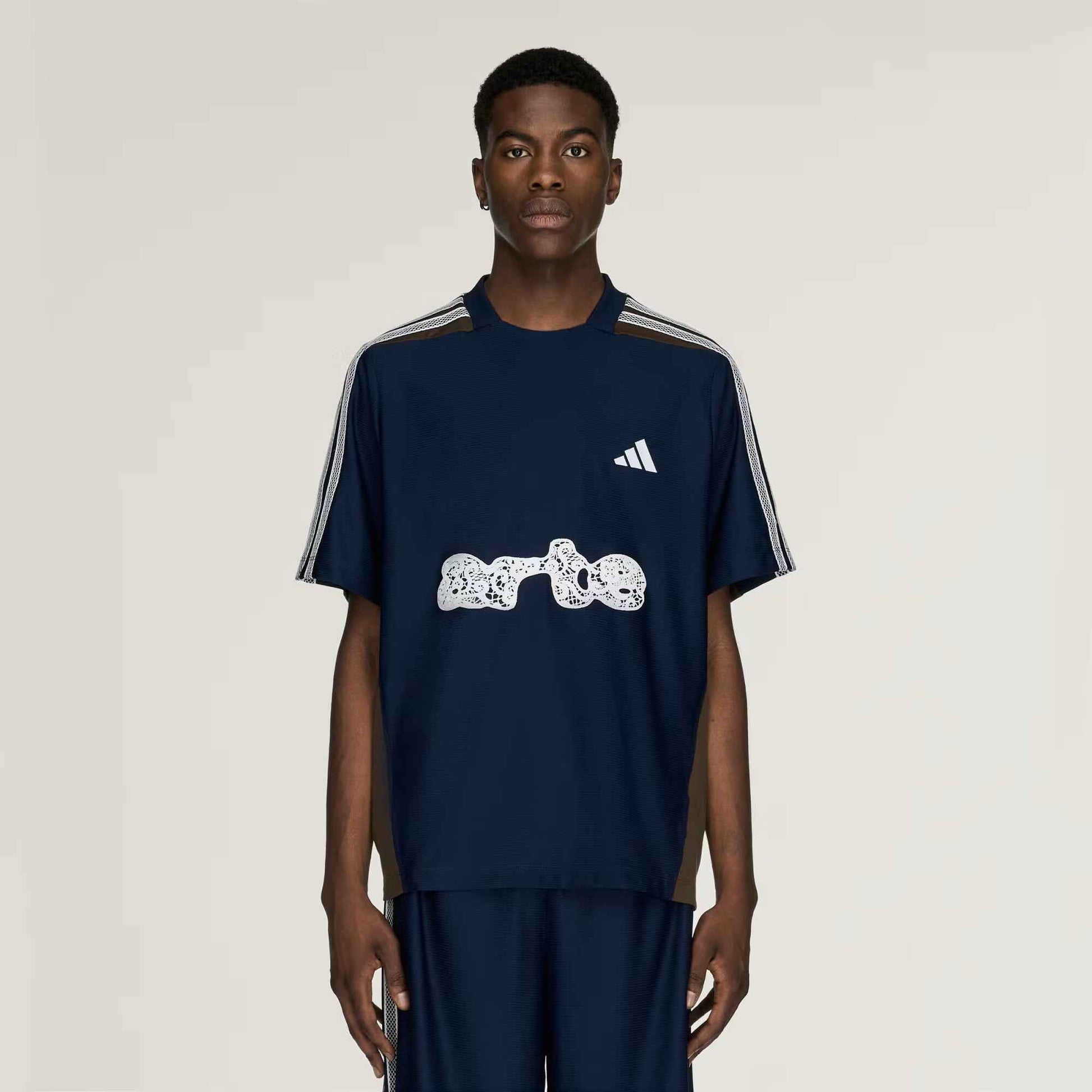 adidas x Arte Antwerp Trikot, Materialmix