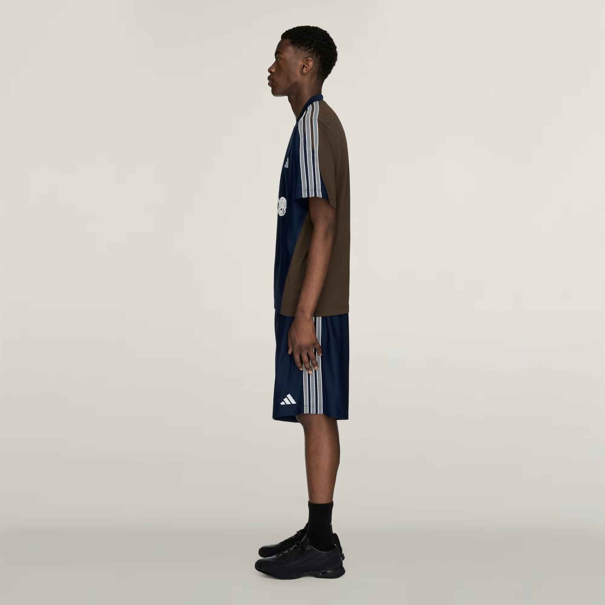adidas x Arte Antwerp Trikot, Materialmix
