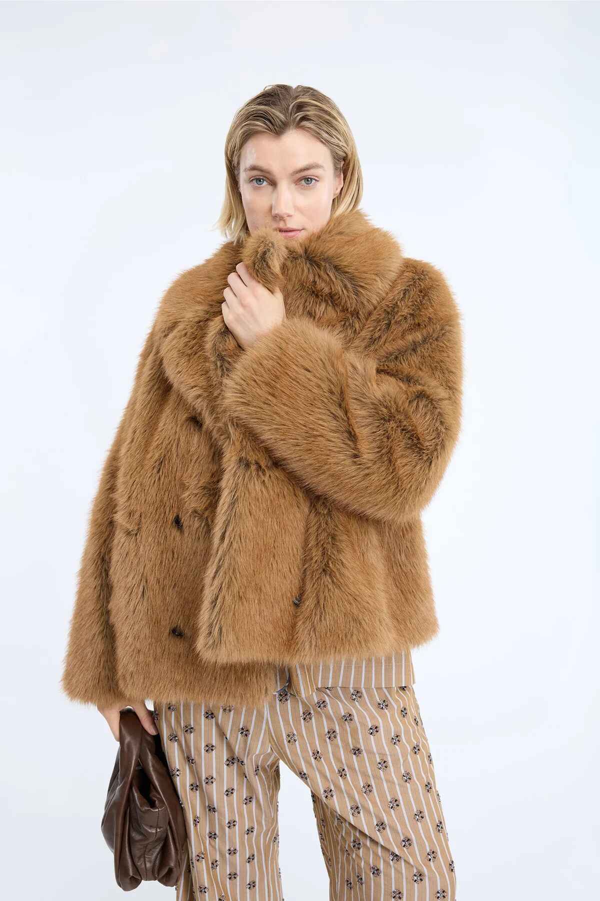 VESTINE Outerwear