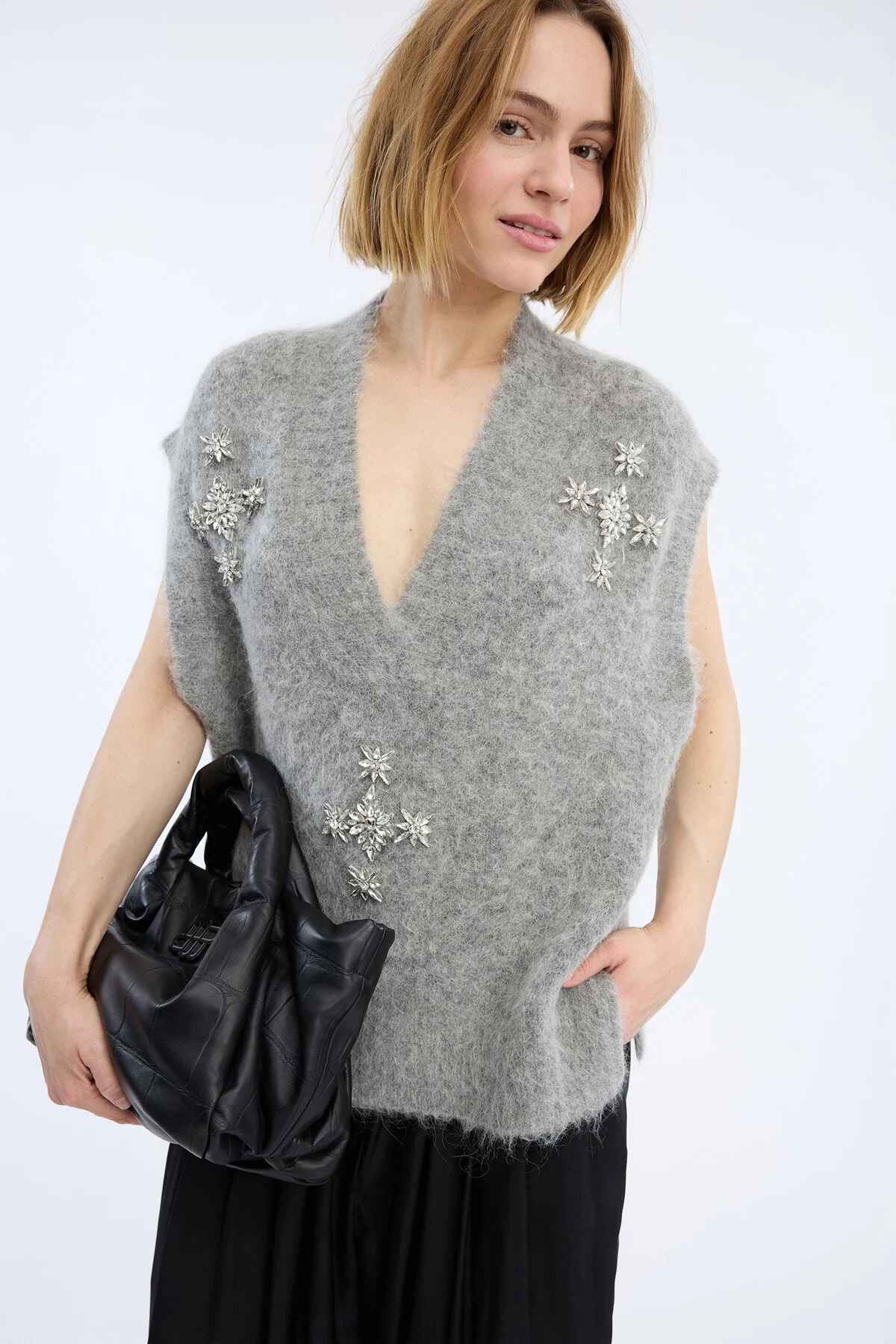VURULIA Knit