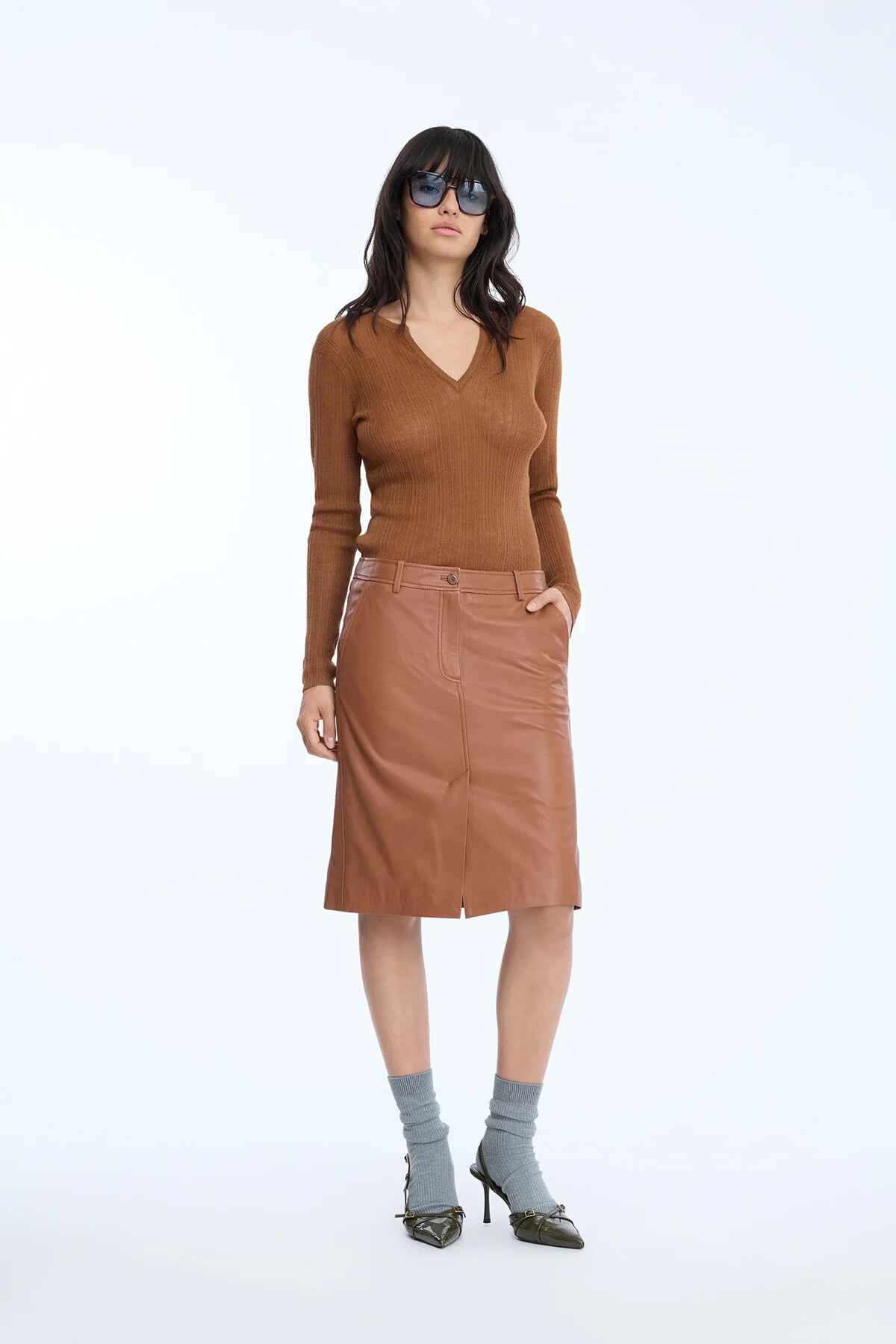 NYRA Knit